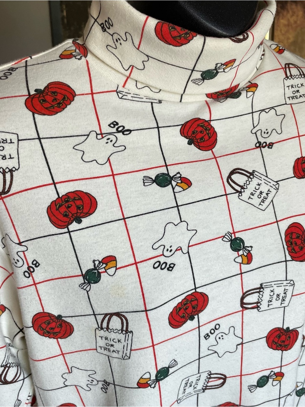 Vintage Halloween Pumpkin & Ghost Turtleneck Shirt